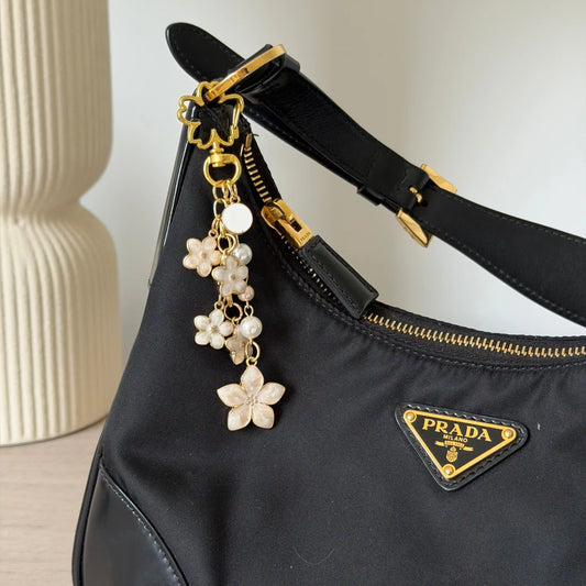 Daisy Springs Bag Charm