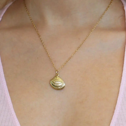 Dream Shell Necklace