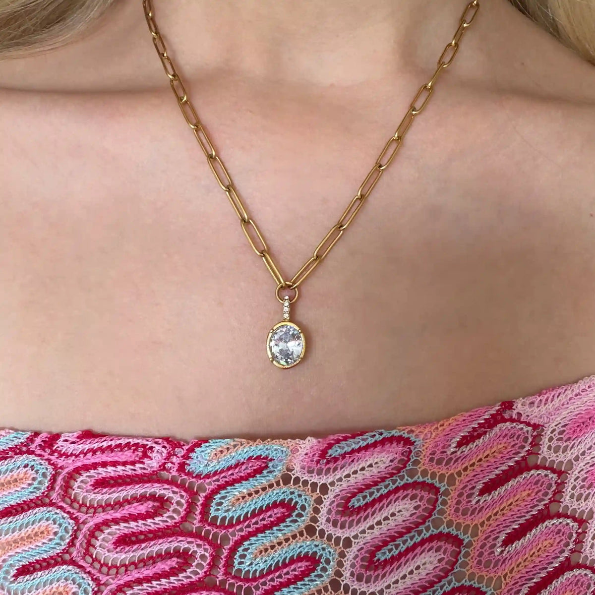 It Girl Sparkle Necklace