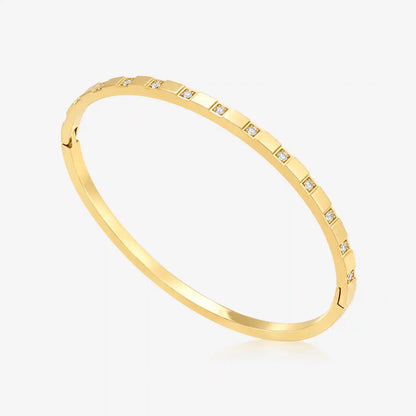 Halo Click Bangle