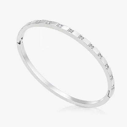 Halo Click Bangle