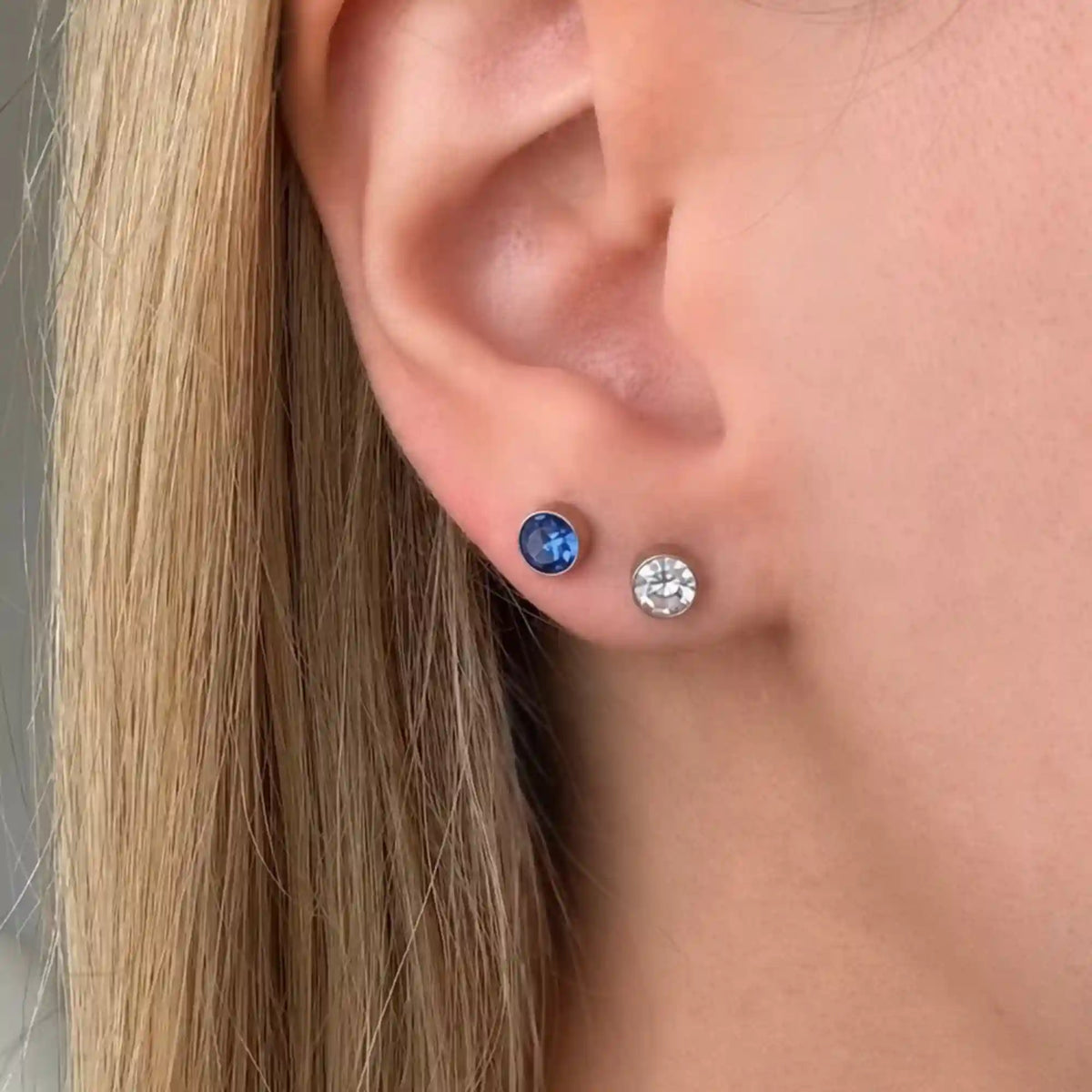 Siren Babe Flat Back 2 Piece Earring Set Gold