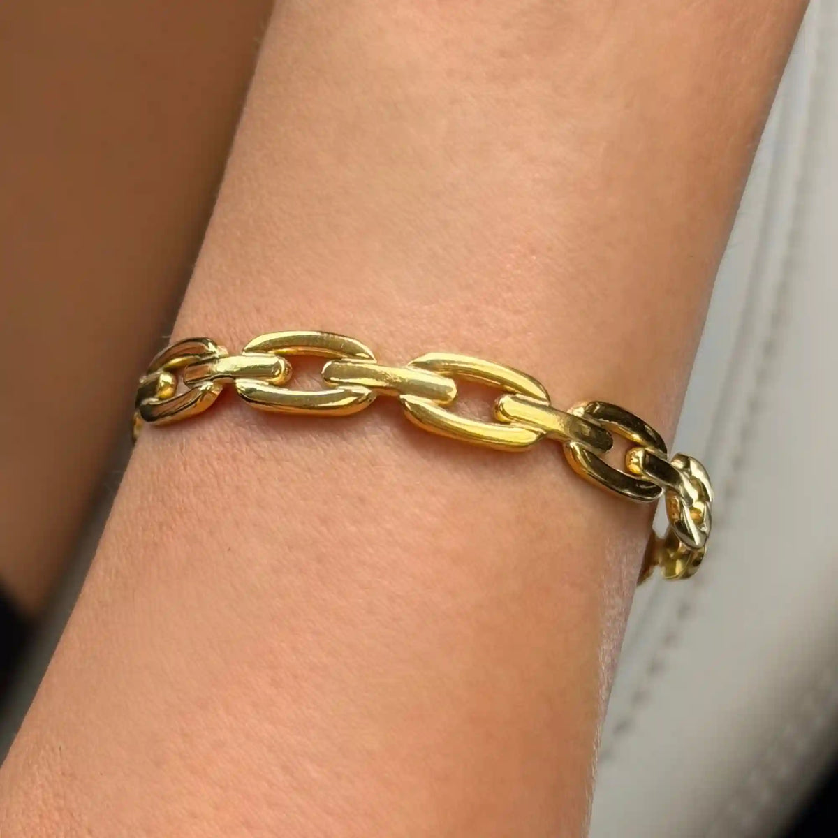 Linked Chain Bangle