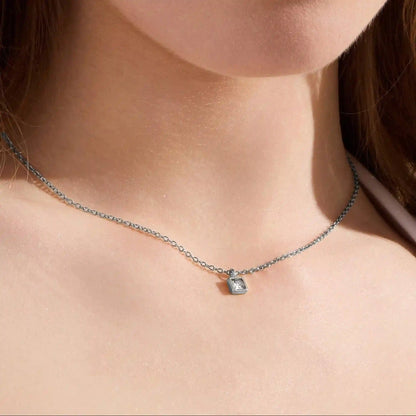Faye Birthstone Necklace