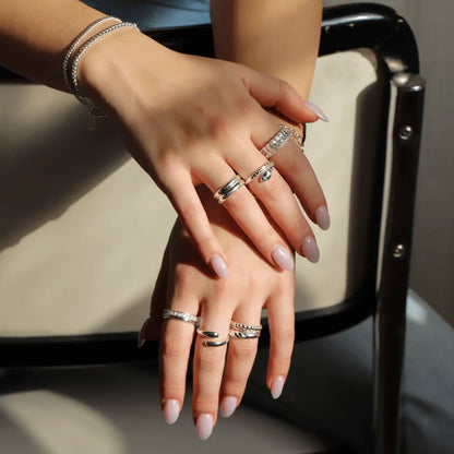 Flashy Ring