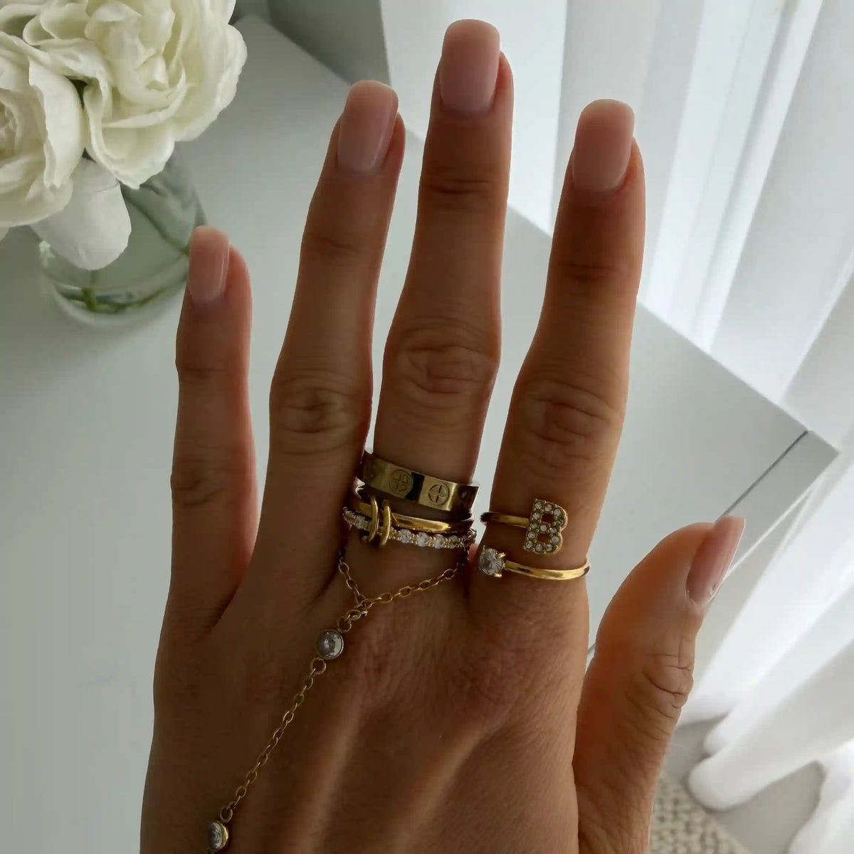 Lost in Hollywood Ring