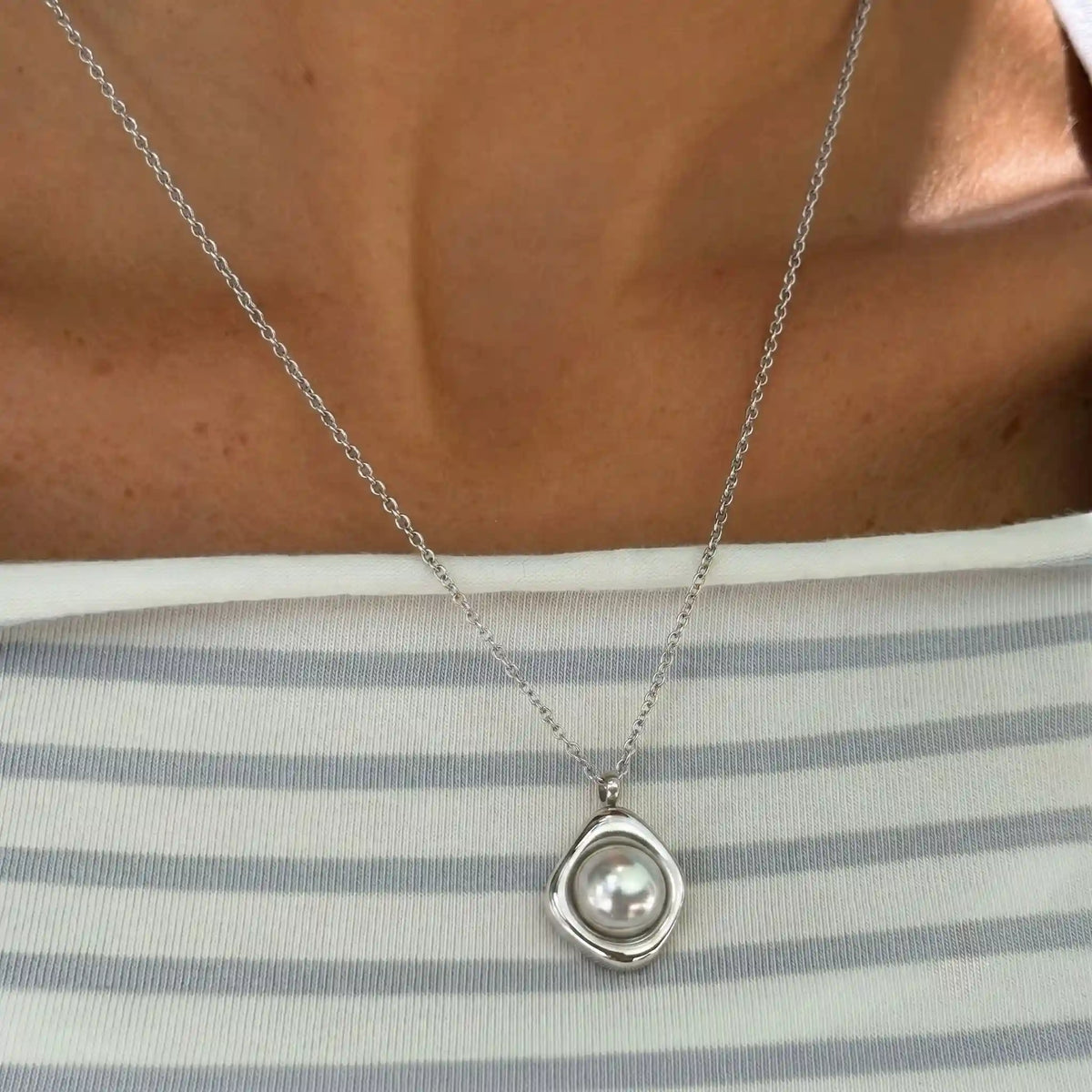 Coastal Crush Necklace Collection