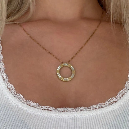 Linked Babe Necklace
