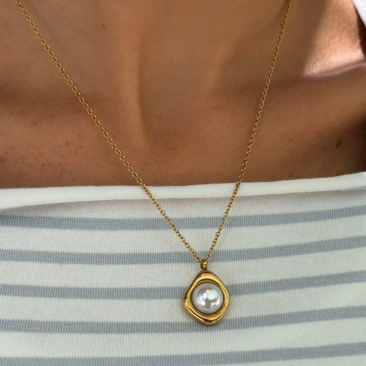 Coastal Crush Necklace Collection