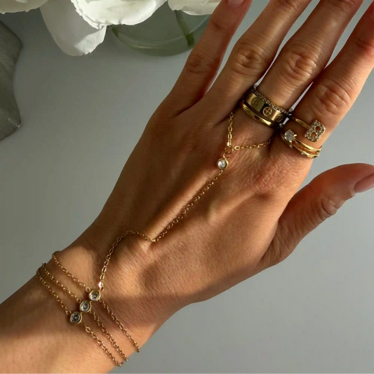 Audrey Hand Chain