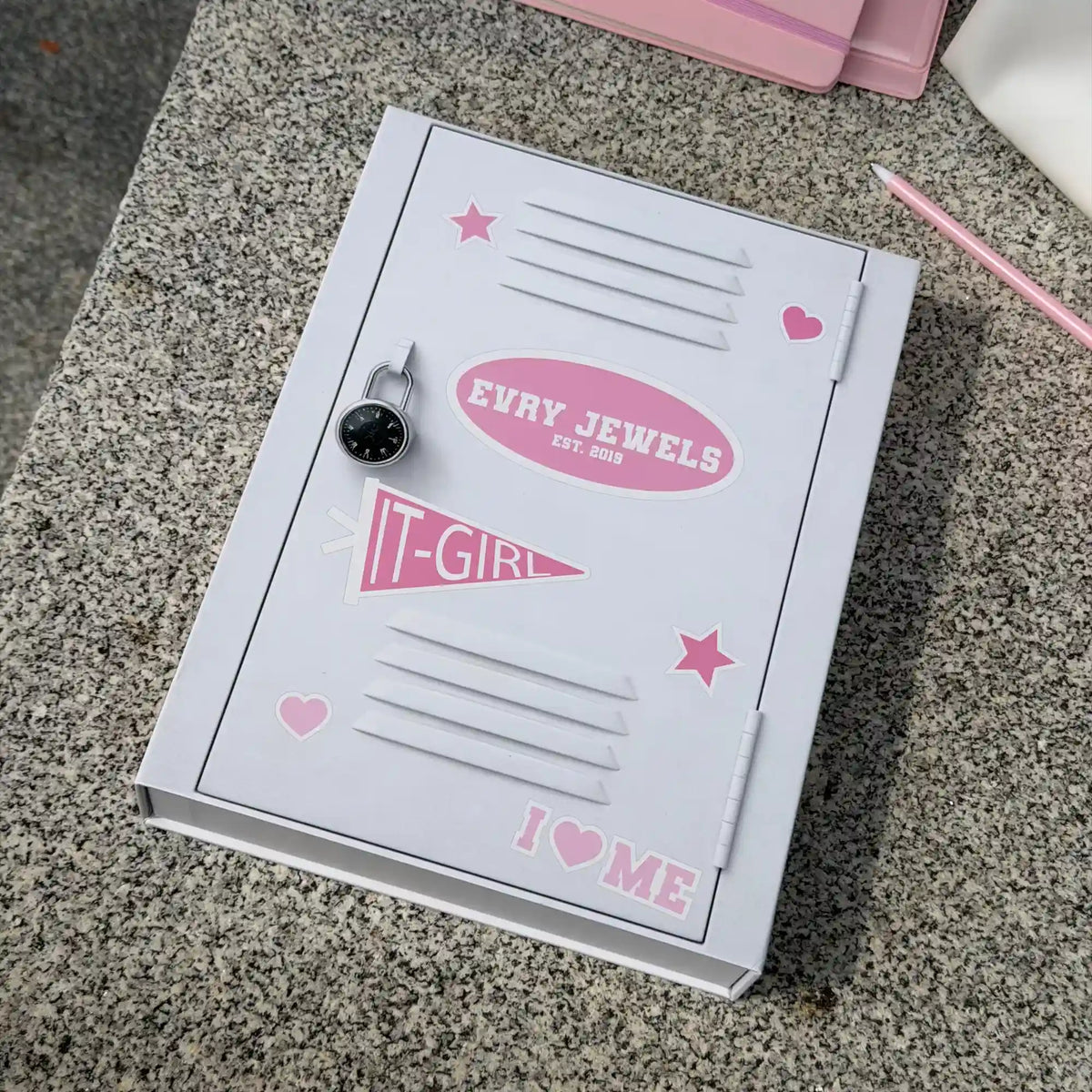 Pretty & Smart Back to School Box
