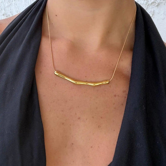 Avery Necklace
