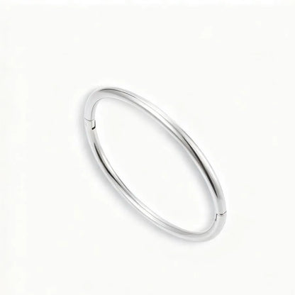 Lia Bangle