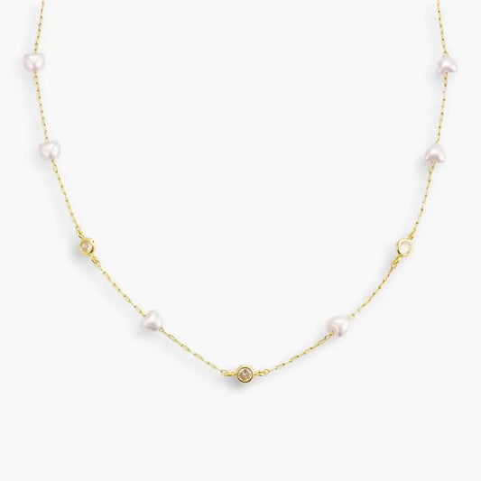Sweet Pearl Necklace