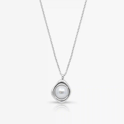 Pretty Pearl Aura Necklace