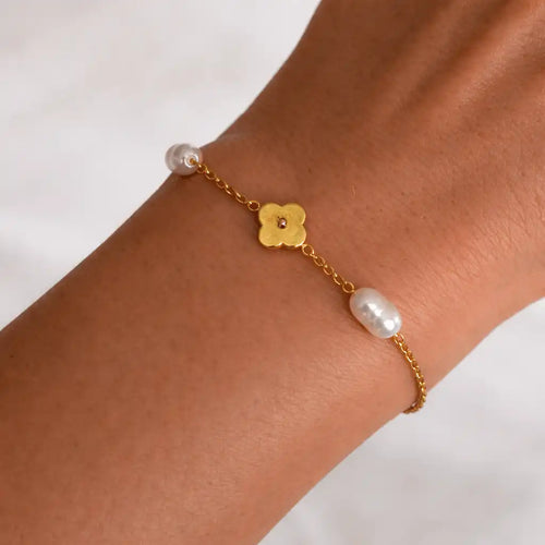 Flower Bloom Bracelet