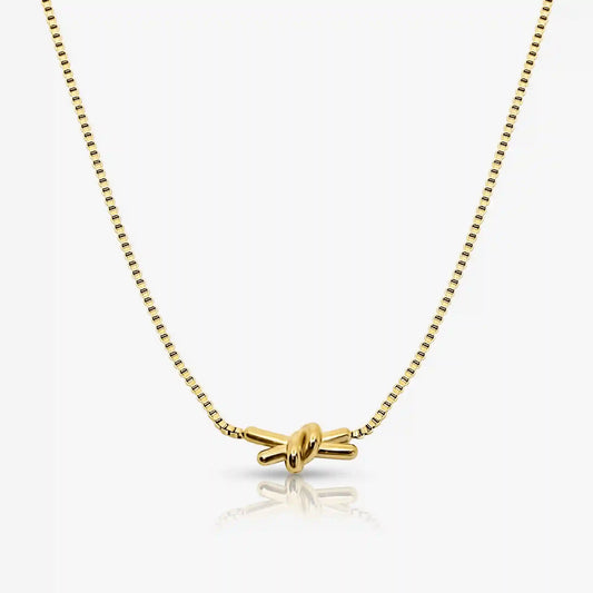 Knotty Babe Necklace