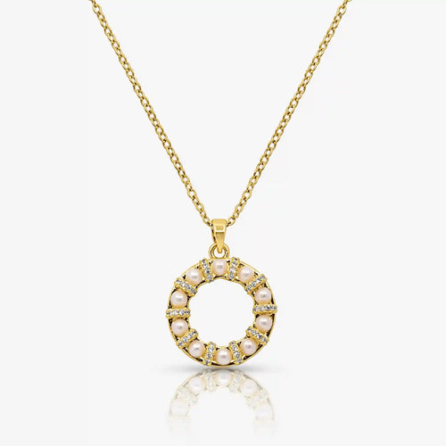 Dream Pearl Necklace