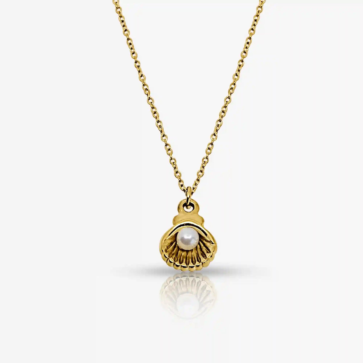 Shelly Pearl Necklace