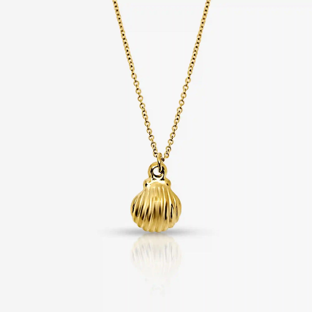 Shelly Pearl Necklace
